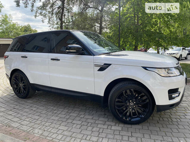 Білий Ленд Ровер Range Rover Sport, об'ємом двигуна 3 л та пробігом 126 тис. км за 37500 $, фото 5 на Automoto.ua