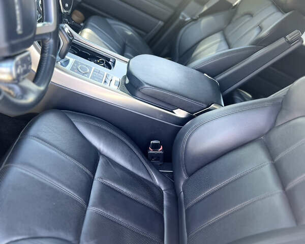 Білий Ленд Ровер Range Rover Sport, об'ємом двигуна 2.99 л та пробігом 73 тис. км за 34900 $, фото 40 на Automoto.ua