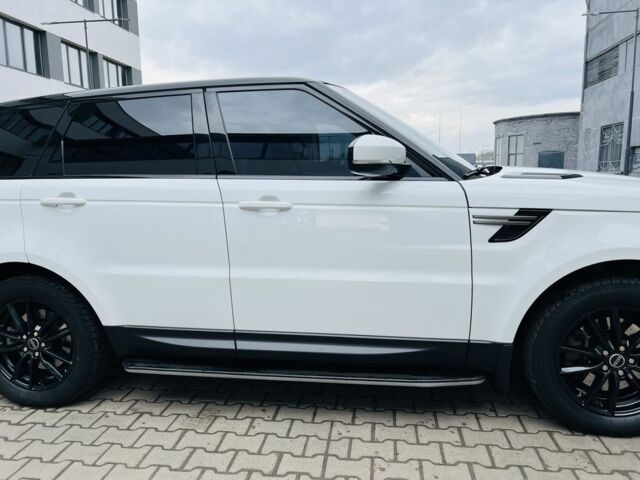 Білий Ленд Ровер Range Rover Sport, об'ємом двигуна 3 л та пробігом 122 тис. км за 37500 $, фото 11 на Automoto.ua