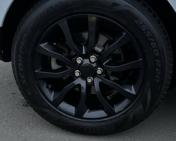 Білий Ленд Ровер Range Rover Sport, об'ємом двигуна 2.99 л та пробігом 146 тис. км за 24500 $, фото 24 на Automoto.ua