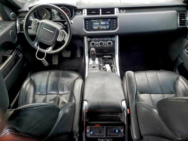 Белый Ленд Ровер Рендж Ровер Спорт, объемом двигателя 0 л и пробегом 95 тыс. км за 5000 $, фото 7 на Automoto.ua