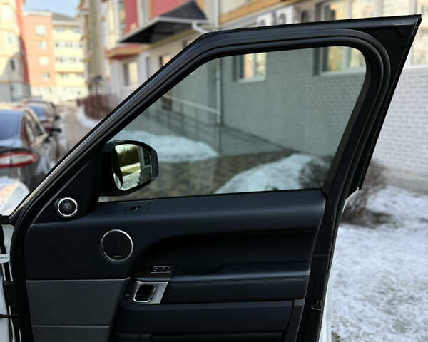 Белый Ленд Ровер Рендж Ровер Спорт, объемом двигателя 2.99 л и пробегом 184 тыс. км за 24990 $, фото 21 на Automoto.ua