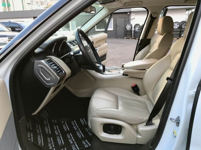 Білий Ленд Ровер Range Rover Sport, об'ємом двигуна 3 л та пробігом 80 тис. км за 51500 $, фото 40 на Automoto.ua