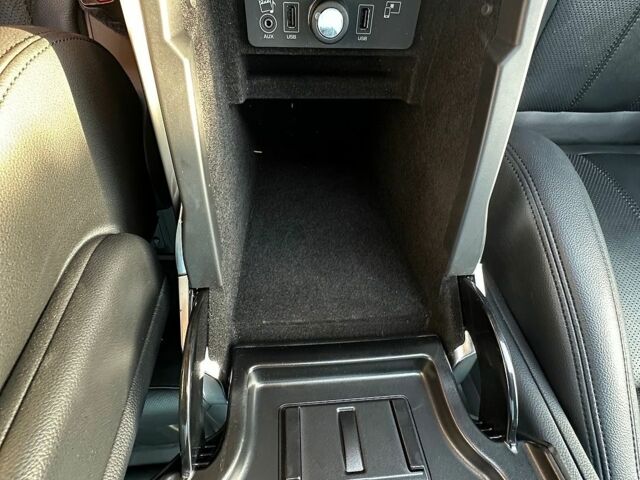 Білий Ленд Ровер Range Rover Sport, об'ємом двигуна 3 л та пробігом 112 тис. км за 25999 $, фото 75 на Automoto.ua