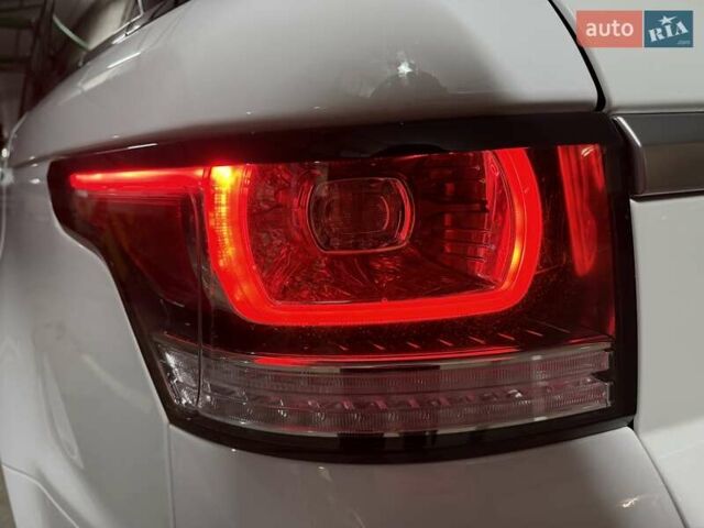 Білий Ленд Ровер Range Rover Sport, об'ємом двигуна 2.99 л та пробігом 62 тис. км за 36500 $, фото 11 на Automoto.ua