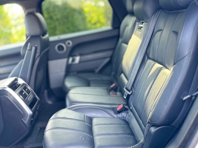 Білий Ленд Ровер Range Rover Sport, об'ємом двигуна 3 л та пробігом 112 тис. км за 25999 $, фото 59 на Automoto.ua