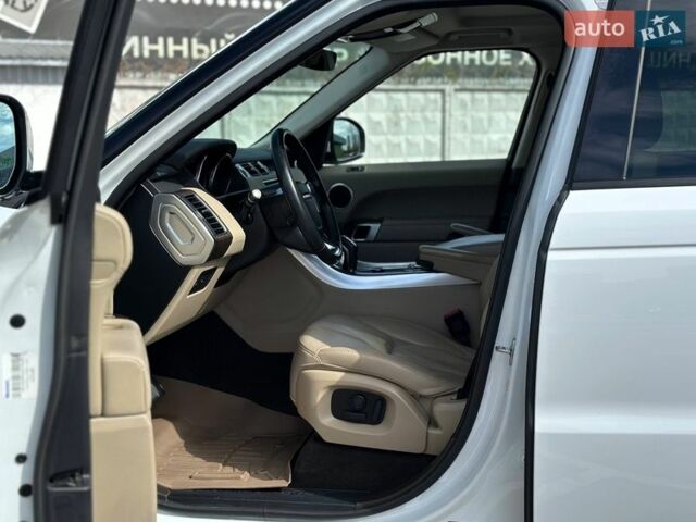 Белый Ленд Ровер Рендж Ровер Спорт, объемом двигателя 3 л и пробегом 181 тыс. км за 29500 $, фото 15 на Automoto.ua