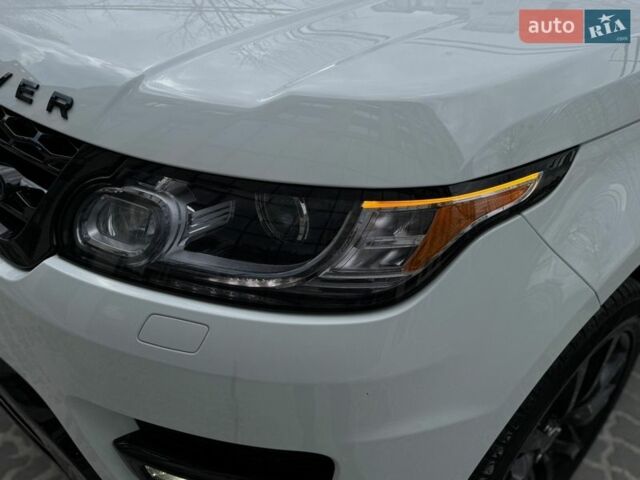 Белый Ленд Ровер Рендж Ровер Спорт, объемом двигателя 3 л и пробегом 130 тыс. км за 26500 $, фото 11 на Automoto.ua