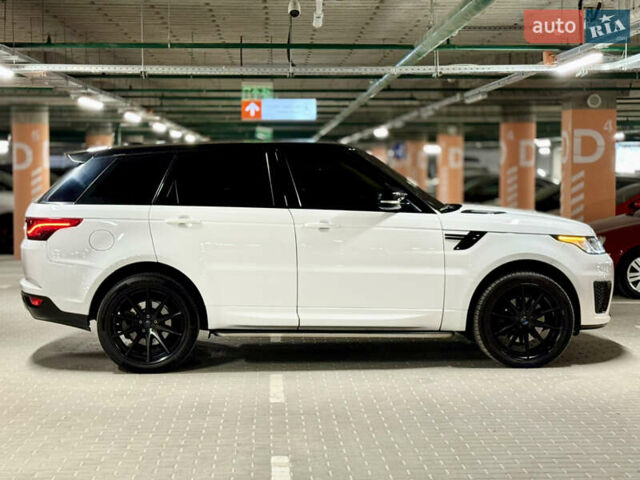Білий Ленд Ровер Range Rover Sport, об'ємом двигуна 2.99 л та пробігом 168 тис. км за 29500 $, фото 8 на Automoto.ua