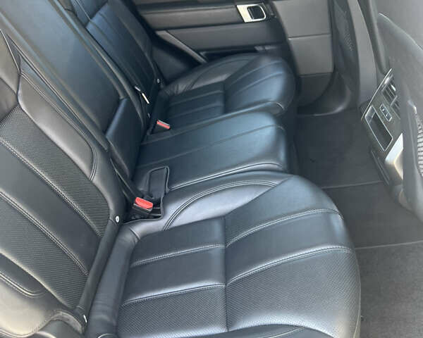 Білий Ленд Ровер Range Rover Sport, об'ємом двигуна 2.99 л та пробігом 73 тис. км за 34900 $, фото 32 на Automoto.ua