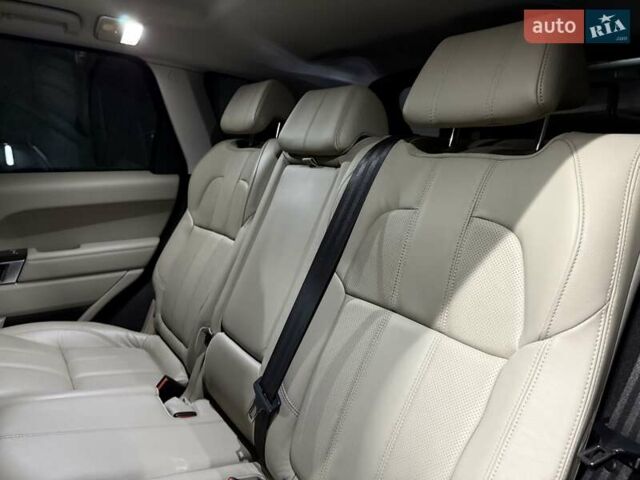Білий Ленд Ровер Range Rover Sport, об'ємом двигуна 2.99 л та пробігом 62 тис. км за 36500 $, фото 56 на Automoto.ua