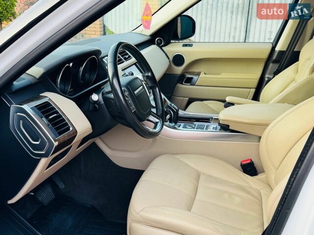 Білий Ленд Ровер Range Rover Sport, об'ємом двигуна 2.99 л та пробігом 170 тис. км за 35800 $, фото 22 на Automoto.ua