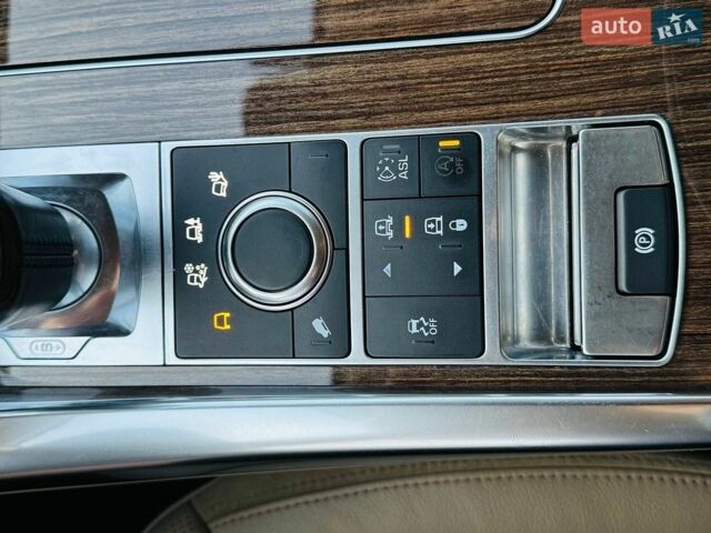 Білий Ленд Ровер Range Rover Sport, об'ємом двигуна 2.99 л та пробігом 170 тис. км за 35800 $, фото 31 на Automoto.ua