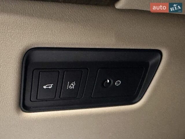 Белый Ленд Ровер Рендж Ровер Спорт, объемом двигателя 2.99 л и пробегом 132 тыс. км за 28900 $, фото 17 на Automoto.ua