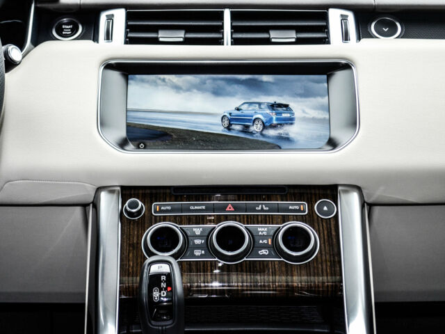 Білий Ленд Ровер Range Rover Sport, об'ємом двигуна 3 л та пробігом 81 тис. км за 55000 $, фото 34 на Automoto.ua
