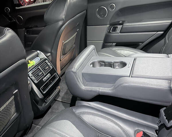 Білий Ленд Ровер Range Rover Sport, об'ємом двигуна 2.99 л та пробігом 147 тис. км за 27500 $, фото 13 на Automoto.ua
