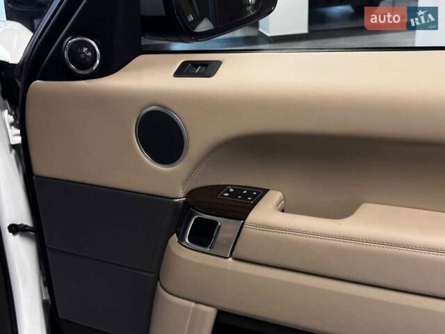 Білий Ленд Ровер Range Rover Sport, об'ємом двигуна 2.99 л та пробігом 132 тис. км за 28900 $, фото 33 на Automoto.ua