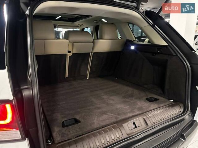 Білий Ленд Ровер Range Rover Sport, об'ємом двигуна 2.99 л та пробігом 132 тис. км за 28900 $, фото 39 на Automoto.ua
