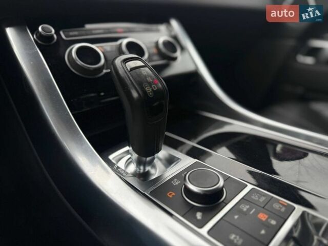 Білий Ленд Ровер Range Rover Sport, об'ємом двигуна 2.99 л та пробігом 194 тис. км за 24990 $, фото 21 на Automoto.ua