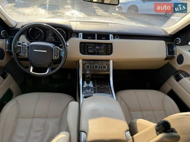 Белый Ленд Ровер Рендж Ровер Спорт, объемом двигателя 2.99 л и пробегом 187 тыс. км за 27500 $, фото 4 на Automoto.ua