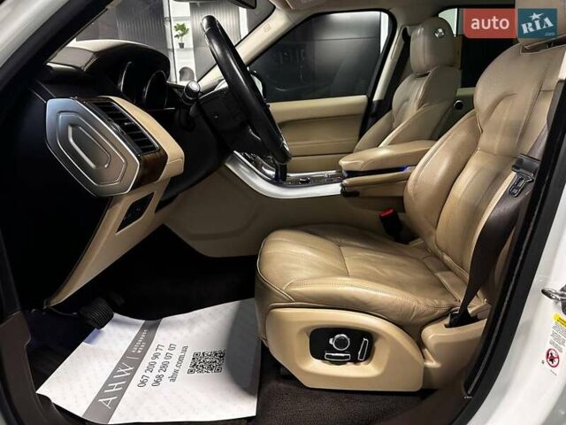 Білий Ленд Ровер Range Rover Sport, об'ємом двигуна 2.99 л та пробігом 132 тис. км за 28900 $, фото 14 на Automoto.ua