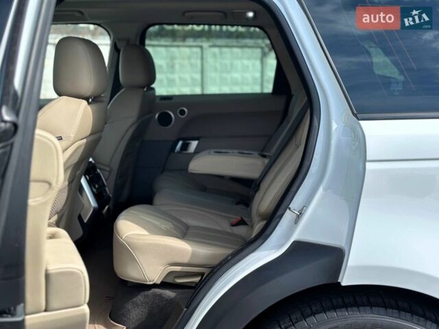 Белый Ленд Ровер Рендж Ровер Спорт, объемом двигателя 3 л и пробегом 181 тыс. км за 29500 $, фото 22 на Automoto.ua