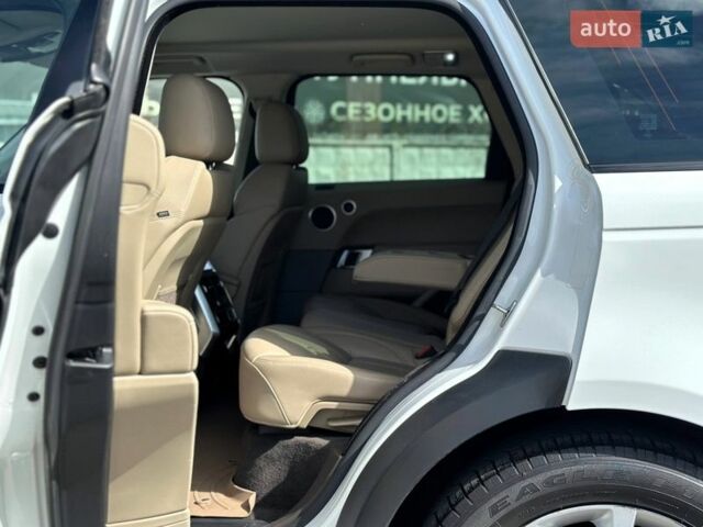 Белый Ленд Ровер Рендж Ровер Спорт, объемом двигателя 3 л и пробегом 181 тыс. км за 29500 $, фото 23 на Automoto.ua
