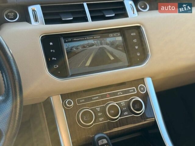 Белый Ленд Ровер Рендж Ровер Спорт, объемом двигателя 2.99 л и пробегом 187 тыс. км за 27500 $, фото 6 на Automoto.ua