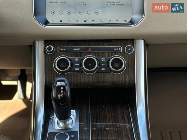 Белый Ленд Ровер Рендж Ровер Спорт, объемом двигателя 3 л и пробегом 181 тыс. км за 29500 $, фото 35 на Automoto.ua