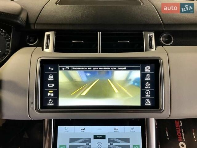 Білий Ленд Ровер Range Rover Sport, об'ємом двигуна 3 л та пробігом 132 тис. км за 33700 $, фото 60 на Automoto.ua