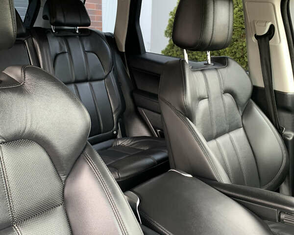 Белый Ленд Ровер Рендж Ровер Спорт, объемом двигателя 2.99 л и пробегом 230 тыс. км за 42000 $, фото 42 на Automoto.ua