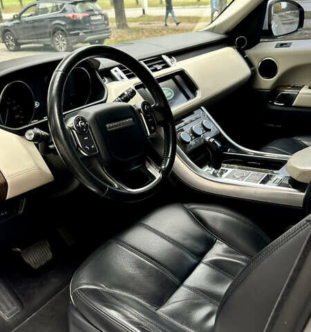 Белый Ленд Ровер Рендж Ровер Спорт, объемом двигателя 2.99 л и пробегом 148 тыс. км за 29000 $, фото 10 на Automoto.ua