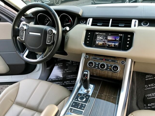 Білий Ленд Ровер Range Rover Sport, об'ємом двигуна 3 л та пробігом 80 тис. км за 51500 $, фото 55 на Automoto.ua