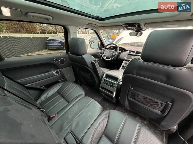 Білий Ленд Ровер Range Rover Sport, об'ємом двигуна 3 л та пробігом 190 тис. км за 10800 $, фото 12 на Automoto.ua