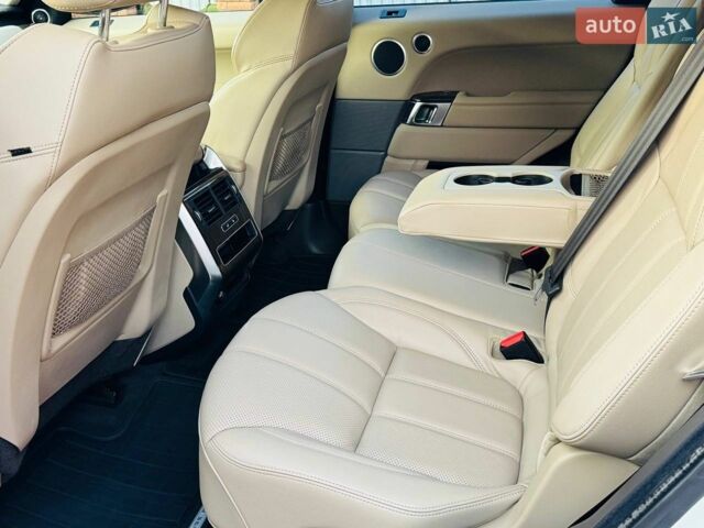 Білий Ленд Ровер Range Rover Sport, об'ємом двигуна 2.99 л та пробігом 170 тис. км за 35800 $, фото 27 на Automoto.ua