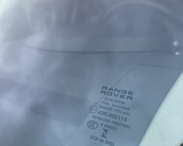 Білий Ленд Ровер Range Rover Sport, об'ємом двигуна 2.99 л та пробігом 161 тис. км за 31000 $, фото 4 на Automoto.ua