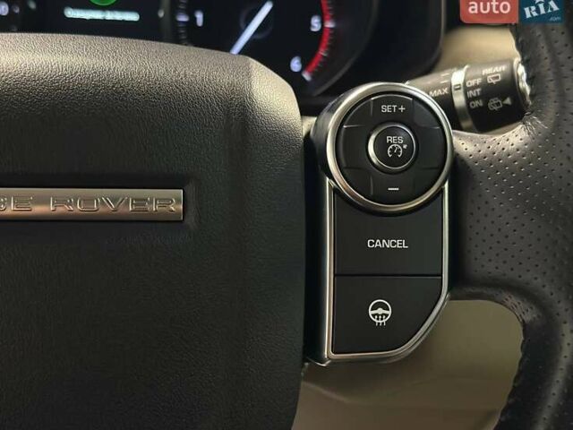 Білий Ленд Ровер Range Rover Sport, об'ємом двигуна 2.99 л та пробігом 132 тис. км за 28900 $, фото 17 на Automoto.ua
