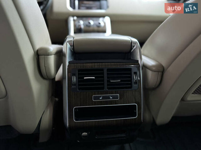 Білий Ленд Ровер Range Rover Sport, об'ємом двигуна 2.99 л та пробігом 168 тис. км за 29500 $, фото 19 на Automoto.ua