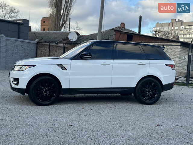 Белый Ленд Ровер Рендж Ровер Спорт, объемом двигателя 2.99 л и пробегом 146 тыс. км за 24900 $, фото 3 на Automoto.ua