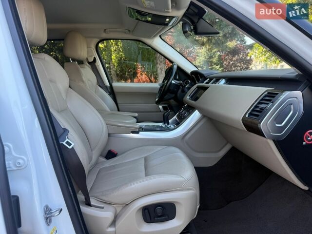 Білий Ленд Ровер Range Rover Sport, об'ємом двигуна 2.99 л та пробігом 233 тис. км за 27500 $, фото 21 на Automoto.ua