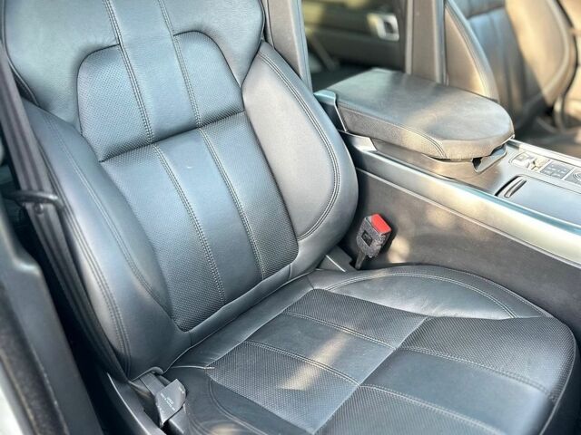 Білий Ленд Ровер Range Rover Sport, об'ємом двигуна 3 л та пробігом 112 тис. км за 25999 $, фото 79 на Automoto.ua