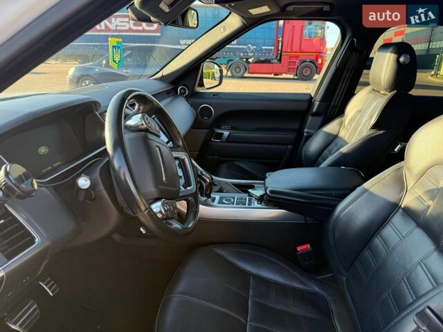 Білий Ленд Ровер Range Rover Sport, об'ємом двигуна 3 л та пробігом 131 тис. км за 29000 $, фото 12 на Automoto.ua