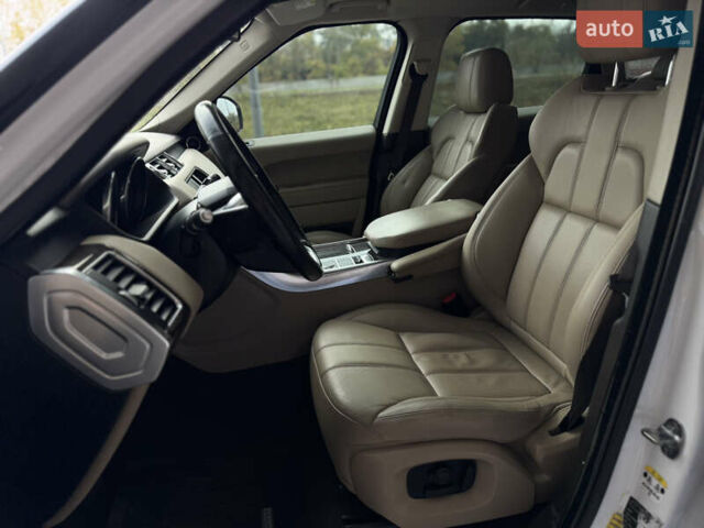 Білий Ленд Ровер Range Rover Sport, об'ємом двигуна 2.99 л та пробігом 168 тис. км за 29500 $, фото 17 на Automoto.ua