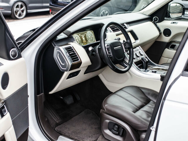 Білий Ленд Ровер Range Rover Sport, об'ємом двигуна 3 л та пробігом 81 тис. км за 55000 $, фото 25 на Automoto.ua