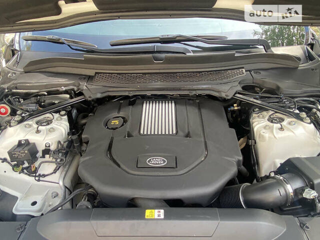 Білий Ленд Ровер Range Rover Sport, об'ємом двигуна 3 л та пробігом 126 тис. км за 37500 $, фото 22 на Automoto.ua