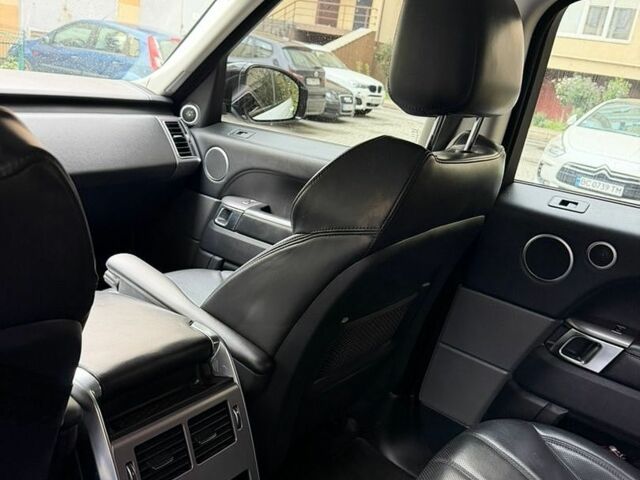 Білий Ленд Ровер Range Rover Sport, об'ємом двигуна 2.99 л та пробігом 160 тис. км за 33000 $, фото 4 на Automoto.ua