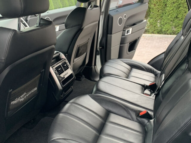 Білий Ленд Ровер Range Rover Sport, об'ємом двигуна 2.99 л та пробігом 230 тис. км за 42000 $, фото 45 на Automoto.ua