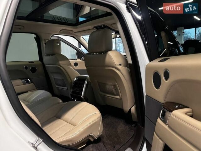 Белый Ленд Ровер Рендж Ровер Спорт, объемом двигателя 2.99 л и пробегом 132 тыс. км за 28900 $, фото 28 на Automoto.ua