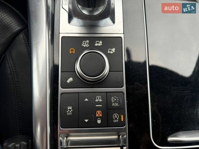 Білий Ленд Ровер Range Rover Sport, об'ємом двигуна 2.99 л та пробігом 194 тис. км за 24990 $, фото 22 на Automoto.ua