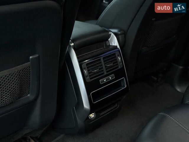 Белый Ленд Ровер Рендж Ровер Спорт, объемом двигателя 3 л и пробегом 187 тыс. км за 28500 $, фото 40 на Automoto.ua